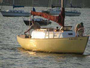 Columbia 29 sailing