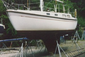 A Cal 28 on the hard; similar to the one I found in Maryland